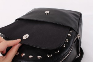 Fashion Unique Casual Tide Small Carry Bag Teenager Girls Beaded Bag Women Bag Female Rivet Studded Backpack